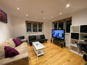 Beautiful & Luxurious Apartment in Richmond